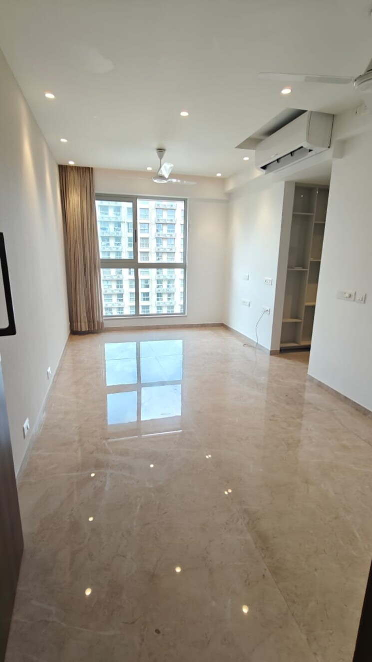 Room, hiranandani-regent-hill 1 Bedroom 380 Sq.Ft. Apartment In Powai Mumbai 9132214