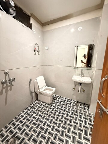 Attached Bathroom in 2 BHK Builder Floor at Chattarpur – for Rent