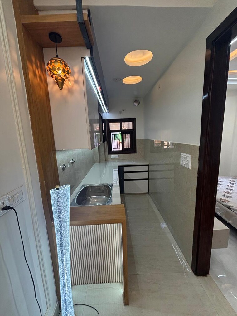 Bathroom, mohan garden 2 Bedroom 65 Sq.Yd. Builder Floor In Mohan Garden Delhi 9132265