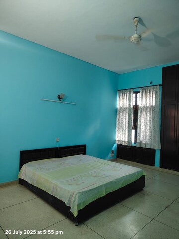 2 BHK Apartment For Rent in Gail CGHS, Sector 56