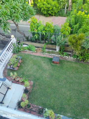 2 BHK Apartment – Garden View at Gail CGHS, Sector 56 - for Rent