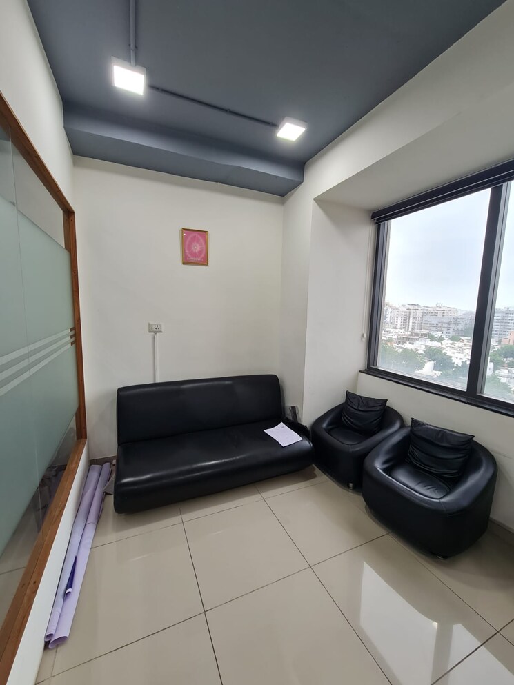 undefined, vastrapur Commercial Office Space 600 Sq.Ft. In Vastrapur Ahmedabad 9132305