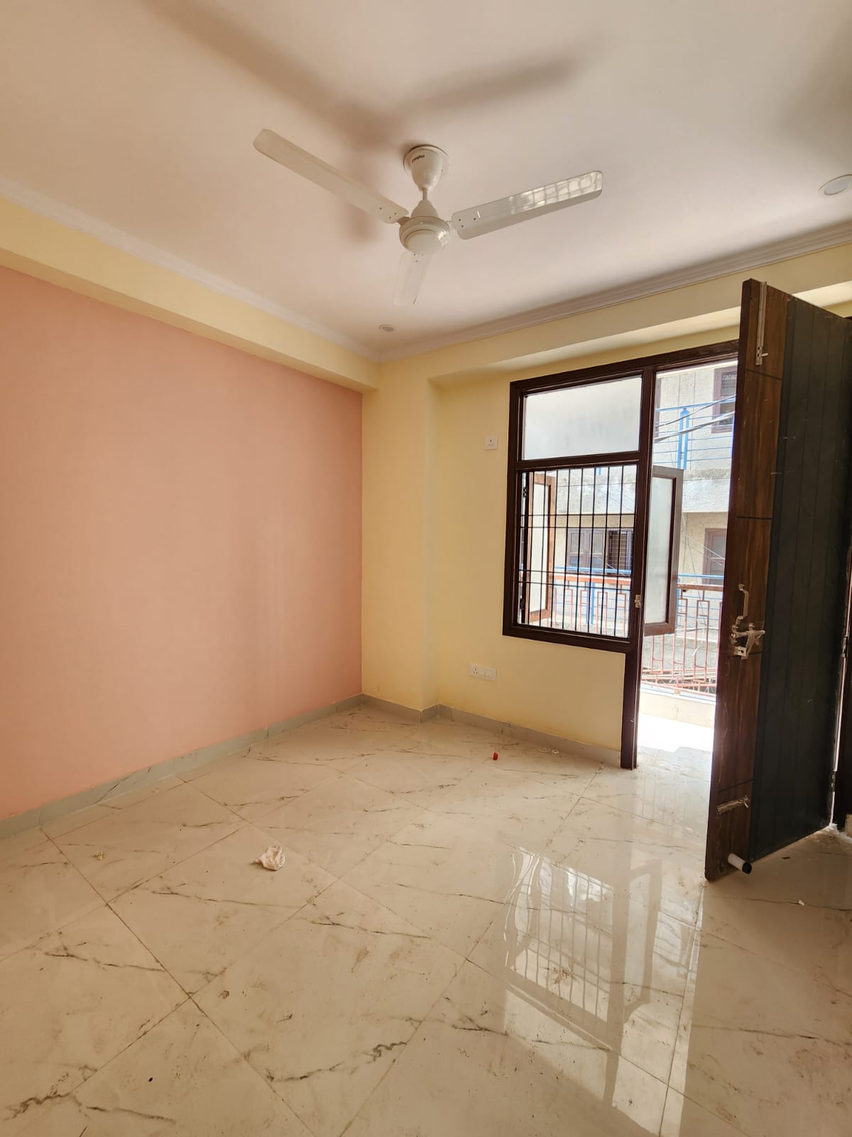 2 BHK Builder Floor For Rent in Chattarpur