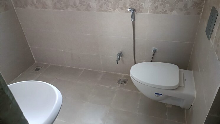 Bathroom, utrahtia 3 Bedroom 1750 Sq.Ft. Apartment In Utrahtia Lucknow 9132312