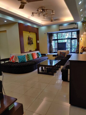 Team Area in  Pg at Kandivali East – for Rent