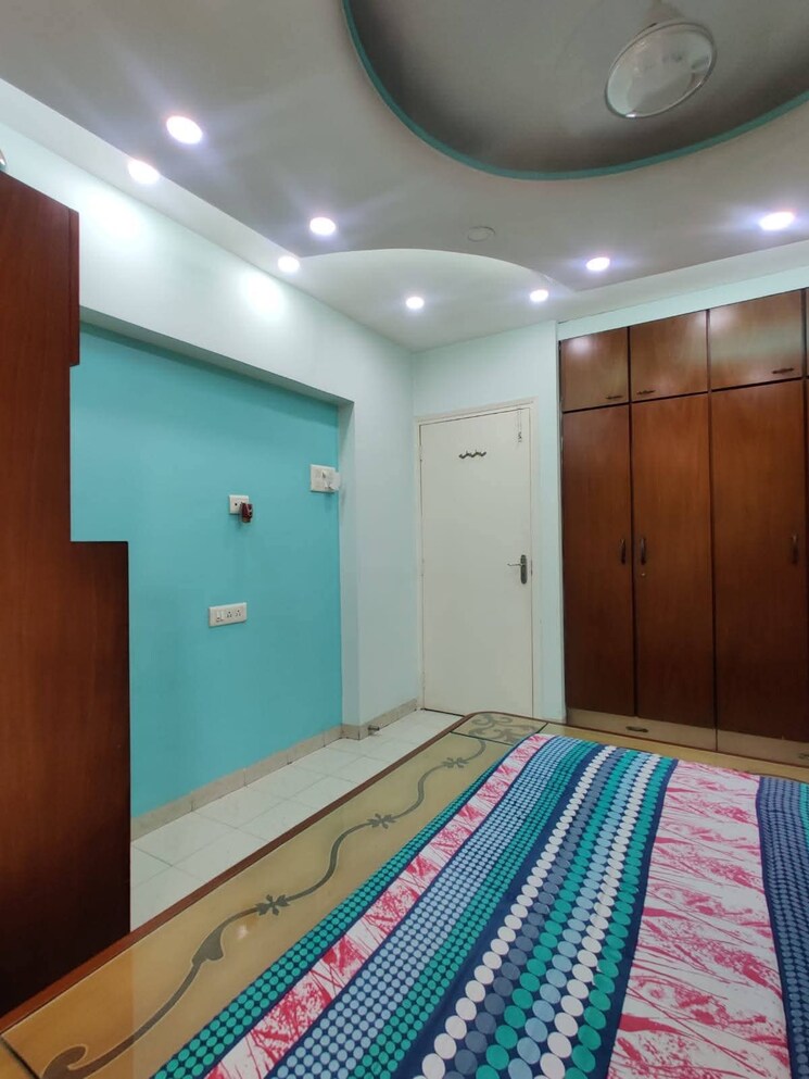 Bedroom, kandivali east Pg For Boys In Kandivali East 9132320