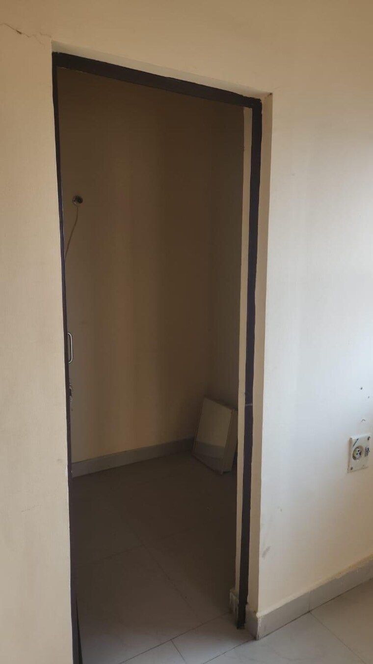 Room, ganga-apartments-gomti-nagar 2 Bedroom 1300 Sq.Ft. Apartment In Gomti Nagar Lucknow 9132338