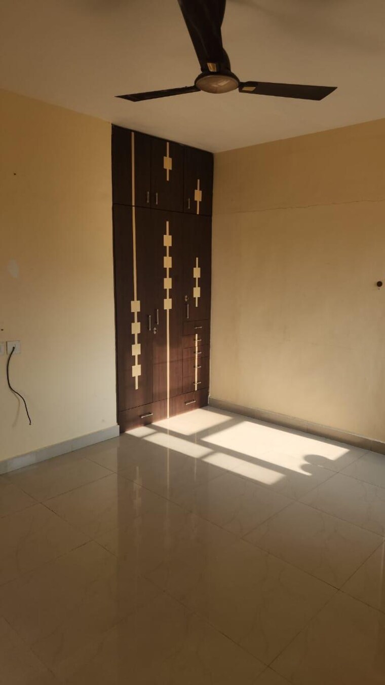 Room, ganga-apartments-gomti-nagar 2 Bedroom 1300 Sq.Ft. Apartment In Gomti Nagar Lucknow 9132338
