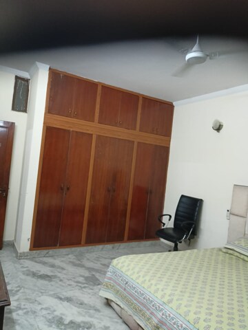 Furnished Amenities in 3 BHK Builder Floor at Palam Vihar Residents Association, Palam Vihar – for Rent