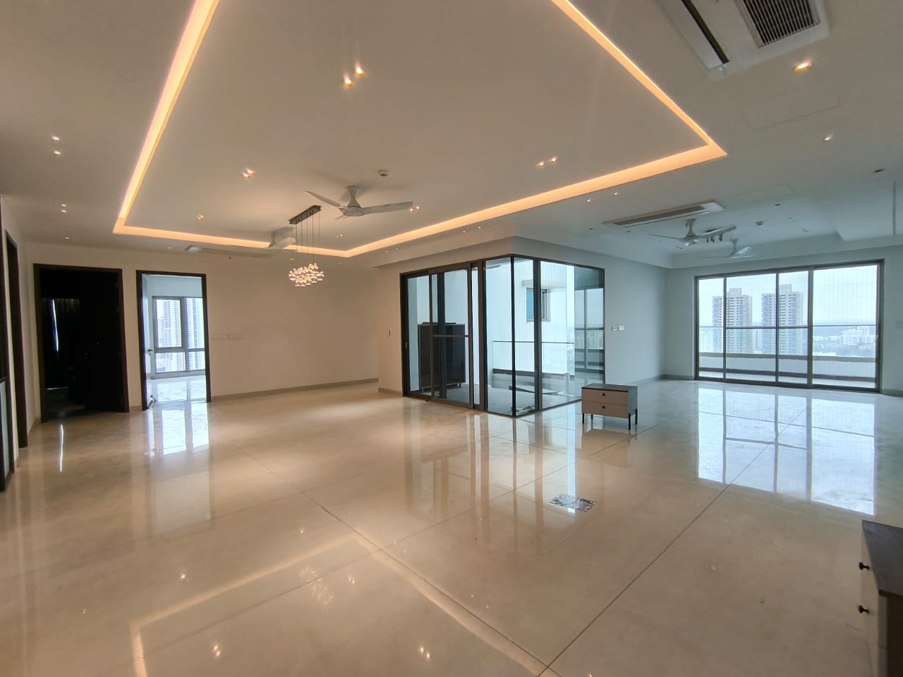 4 BHK + Pooja Room,Servant Room,Extra Room 5440 Sq.Ft. Apartment in Jayabheri The Peaks