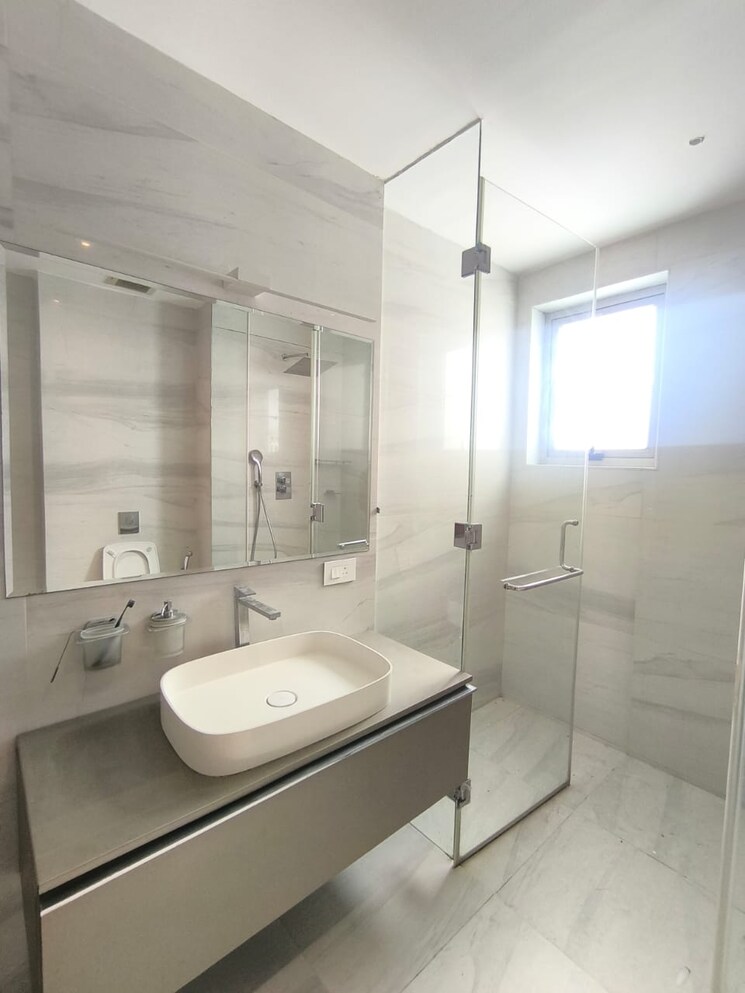 Bathroom, jayabheri-the-peaks 4 Bedroom 5440 Sq.Ft. Apartment In Narsingi Hyderabad 9132377