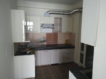 Kitchen in 2 BHK Apartment at Omaxe R2, Gomti Nagar – for Sale