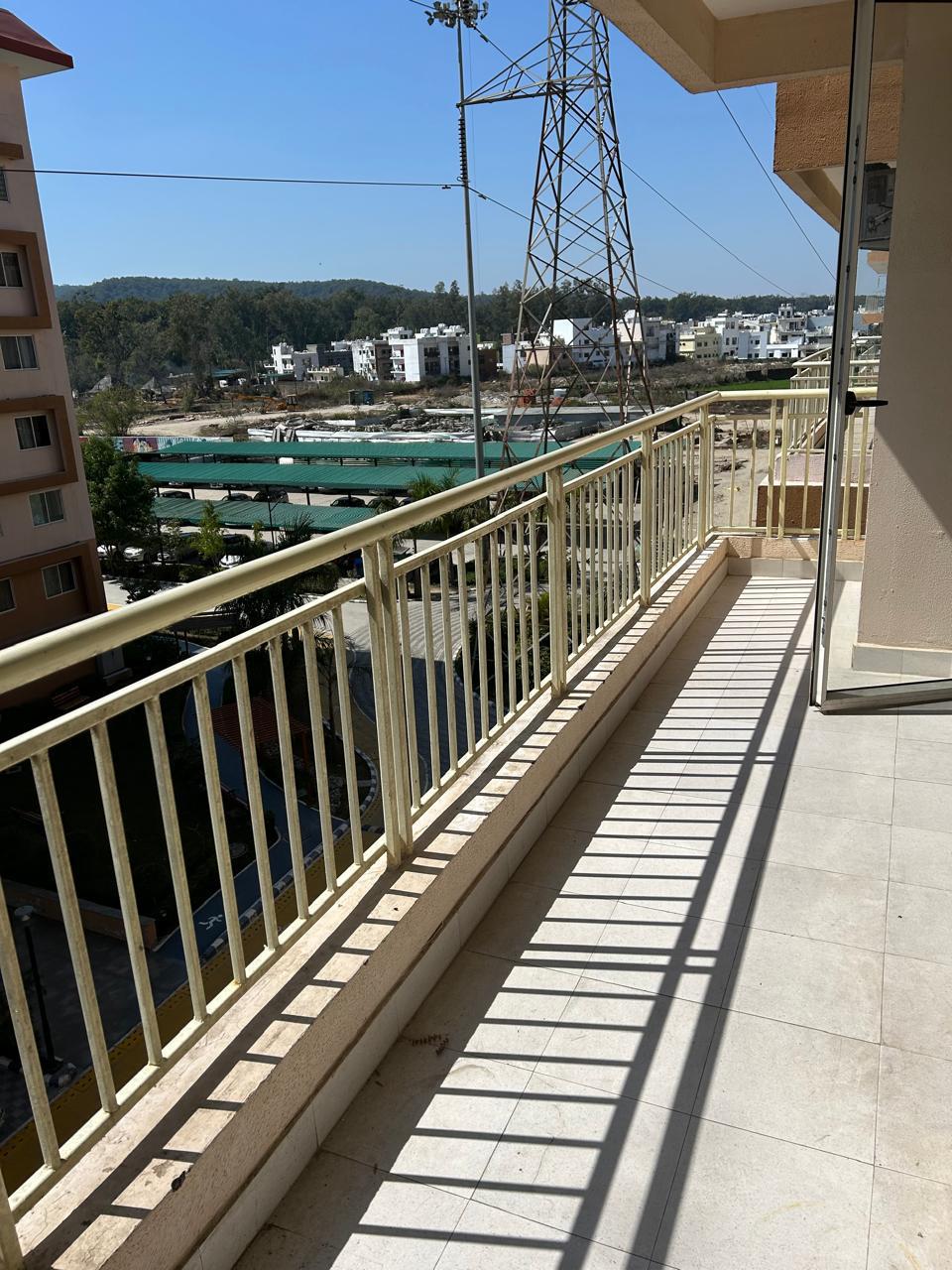 2 BHK Apartment For Rent in Windlass River Valley