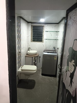 Bathroom in 4 BHK Apartment at Sagar Mahal, Walkeshwar – for Sale