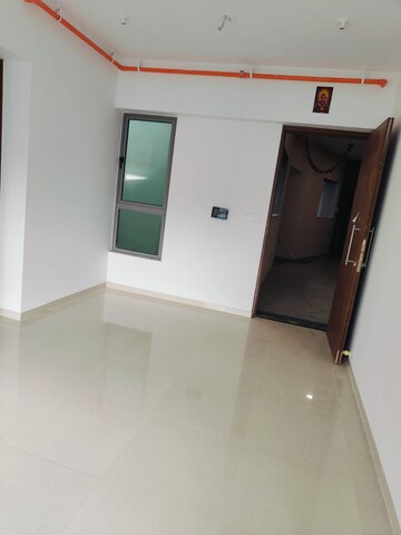 2 BHK Apartment For Rent in Kalpataru Immensa, Kolshet Road
