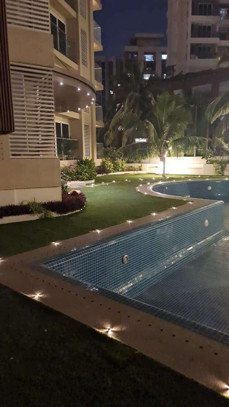 Swimming Pool, andheri west 2 Bedroom 801 Sq.Ft. Apartment In Andheri West Mumbai 9132457