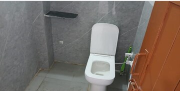 Bathroom in 3 BHK Apartment at Sector 17 Dwarka – for Rent