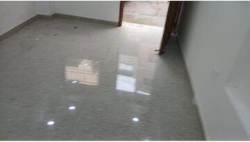 Room in 3 BHK Apartment at Sector 17 Dwarka – for Rent