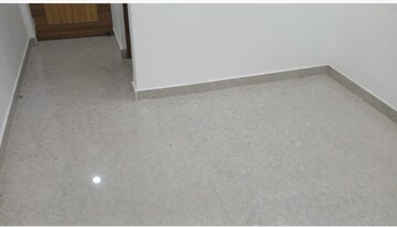 Room in 3 BHK Apartment at Sector 17 Dwarka – for Rent