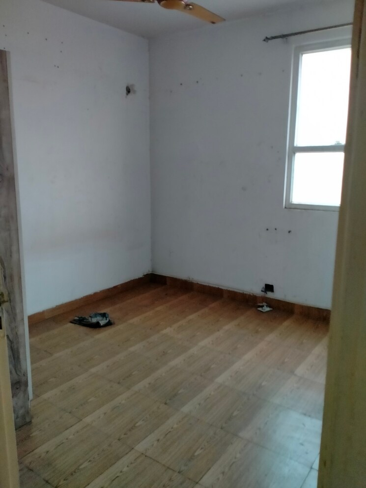 Room, tulip-lemon 2 Bedroom 515 Sq.Ft. Apartment In Sector 69 Gurgaon 9132456