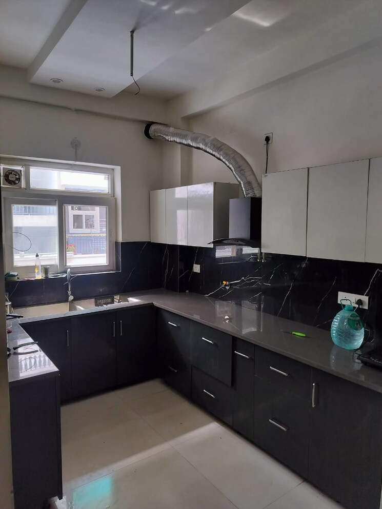 Kitchen, lifestyle-homes 3 Bedroom 1250 Sq.Ft. Apartment In Patiala Road Zirakpur 9132462