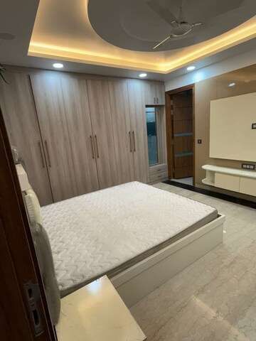 Bedroom in 4 BHK Builder Floor at Sector 19 Dwarka – for Rent