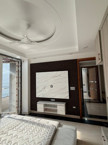 Room in 4 BHK Builder Floor at Sector 19 Dwarka – for Rent