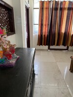 2 BHK + Pooja Room,Servant Room 65 Sq.Yd. Builder Floor in Govindpuri