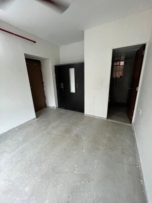 Room in 2 BHK Apartment at Dosti West County Phase 2 Dosti Cedar, Kolshet Industrial Area – for Sale