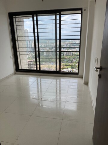 Room in 3 BHK Apartment at Acme Avenue, Kandivali West – for Sale