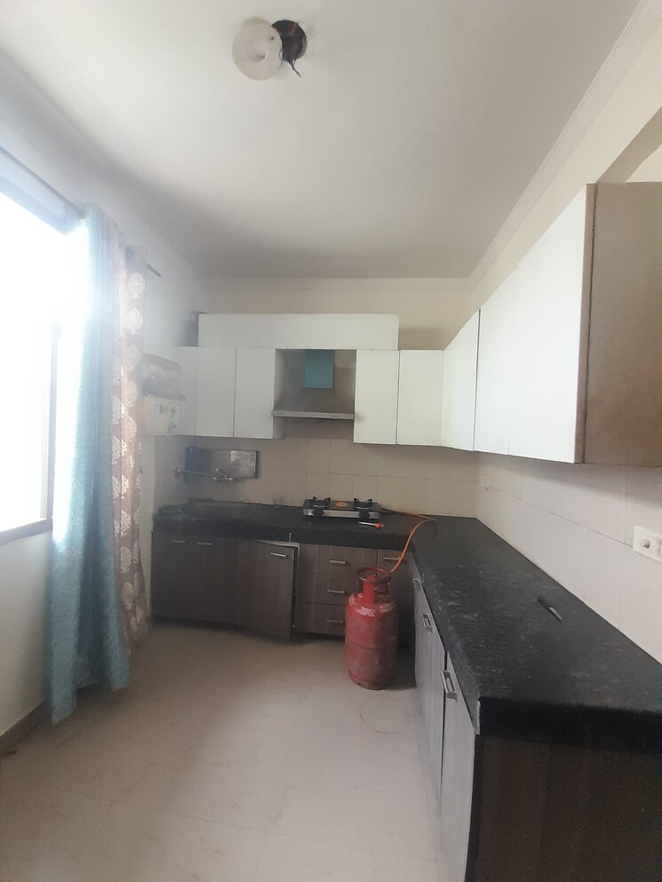 Kitchen, maya-garden-city 2 Bedroom 1307 Sq.Ft. Apartment In Lohgarh Zirakpur 9132543