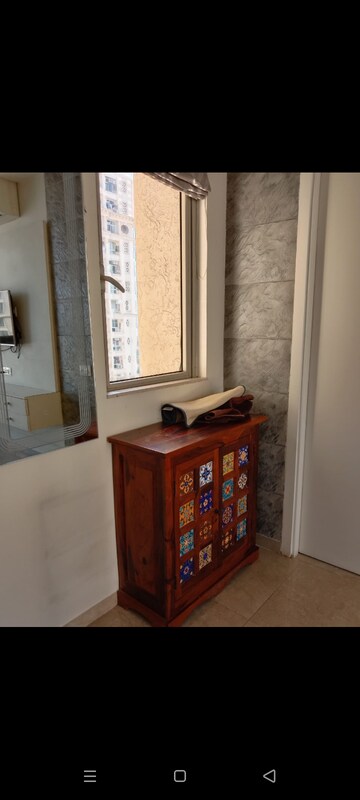 Furnished Amenities in 3 BHK Apartment at Hiranandani Cardinal, Ghodbunder Road – for Rent