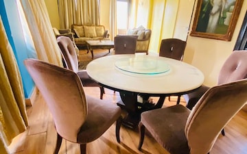 2 BHK Apartment For Rent in Jaypee Greens Aman, Sector 151