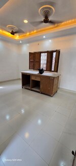 600 Sq.Ft. Office Space in Mahmoorganj