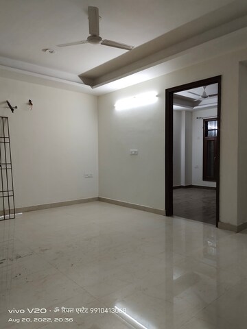 Room in 2 BHK Builder Floor at Palm Residency Chhatarpur, Chattarpur – for Rent