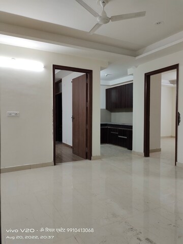 Living Room in 2 BHK Builder Floor at Palm Residency Chhatarpur, Chattarpur – for Rent