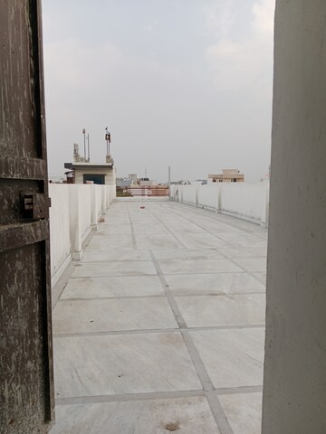 Terrace in  Showroom at Najafgarh – for Rent