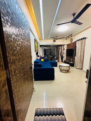 Living Room in 5 BHK Apartment at Raheja Imperia, Worli – for Sale