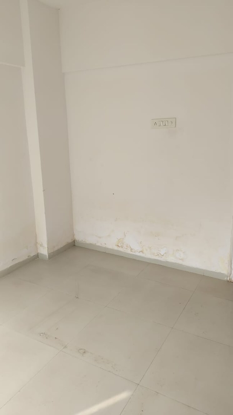 Room, bindra-complex 1 Bedroom 750 Sq.Ft. Apartment In Andheri East Mumbai 9132687