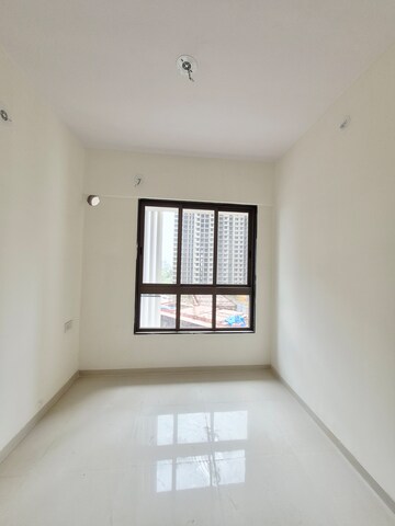 Room in 1.5 BHK Apartment at Runwal My City Phase II Cluster 05, Dombivli East – for Rent
