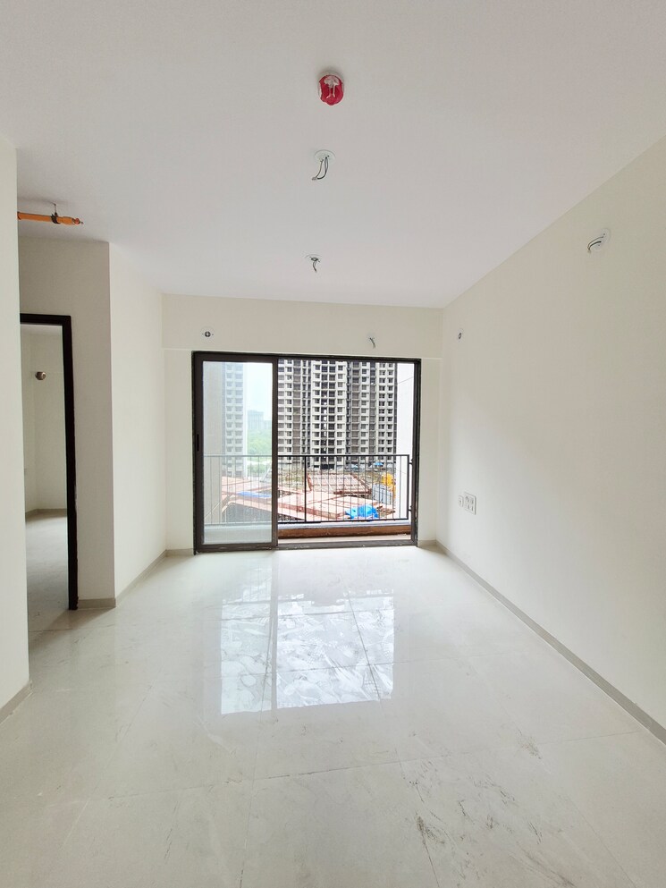 Room, runwal-my-city-phase-ii-cluster-05 1.5 Bedroom 530 Sq.Ft. Apartment In Dombivli East Thane 9132768