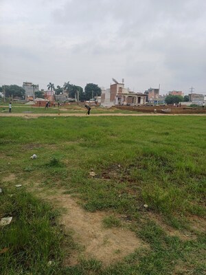  Plot – Garden View at Dheeraj Nagar - for Sale
