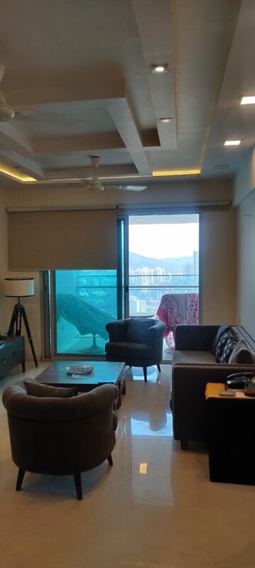 Team Area in 3 BHK Apartment at DB Woods, Goregaon East – for Rent