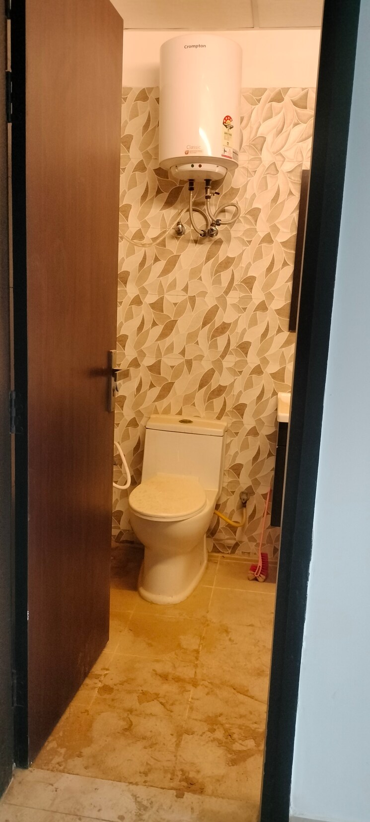 Bathroom, elite-golf-green 3.5 Bedroom 1895 Sq.Ft. Apartment In Sector 79 Noida 9132714