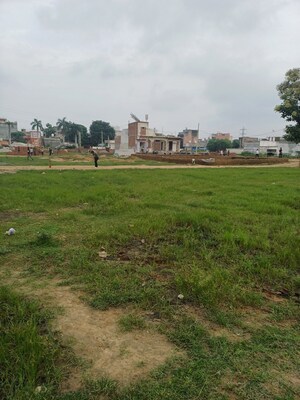  Plot – Garden View at Dheeraj Nagar - for Sale