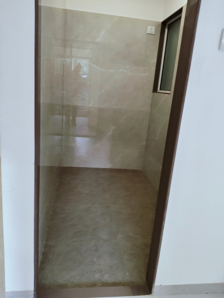 Bathroom, ranbir-greenpath 1 Bedroom 463 Sq.Ft. Apartment In Goregaon East Mumbai 9132766