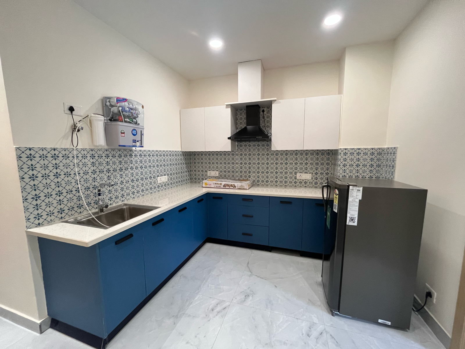 2 BHK + Extra Room 1342 Sq.Ft. Builder Floor in ROF Portico