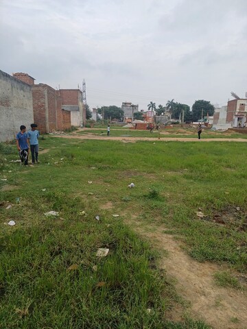  Plot For Sale in Dheeraj Nagar