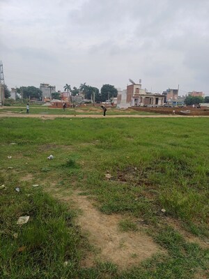  Plot – Garden View at Dheeraj Nagar - for Sale