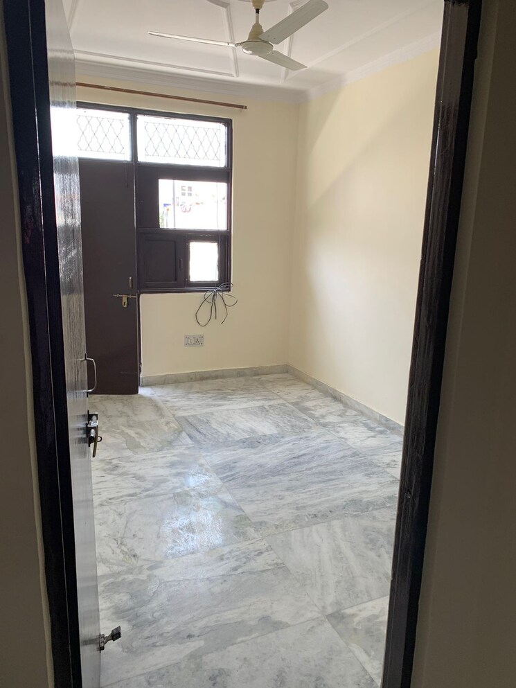 Room, ashok nagar 2 Bedroom 900 Sq.Ft. Builder Floor In Ashok Nagar Delhi 9132783